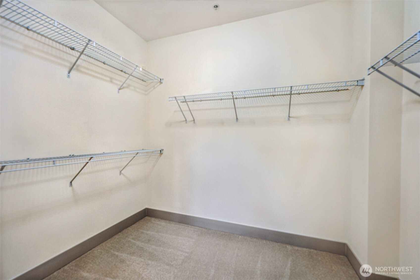 75 Pine Street, Unit 212 Edmonds, WA 98020 - Photo 25 of 35