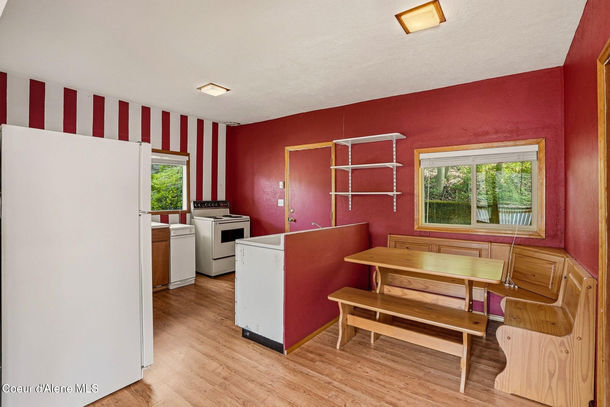 24305 North Lakeview Boulevard Rathdrum, ID 83858 - Photo 14 of 45 Kitchen