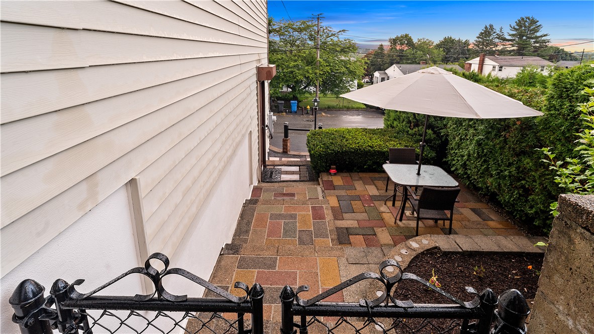 67 Curry Road Cranston, RI 02920 - Photo 42 of 46 Gallery Image 42