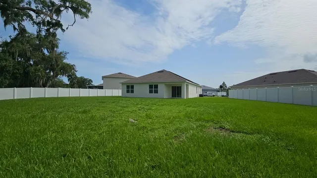 $2,250 | 3639 Scarlet Oak Drive, St. Cloud, FL 34772