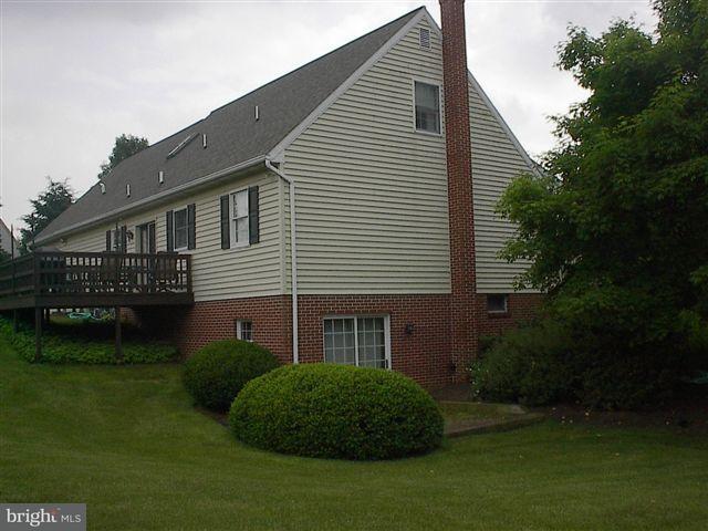 47 Troy Drive Lititz, PA 17543 - Photo 3 of 12 Gallery Image 3