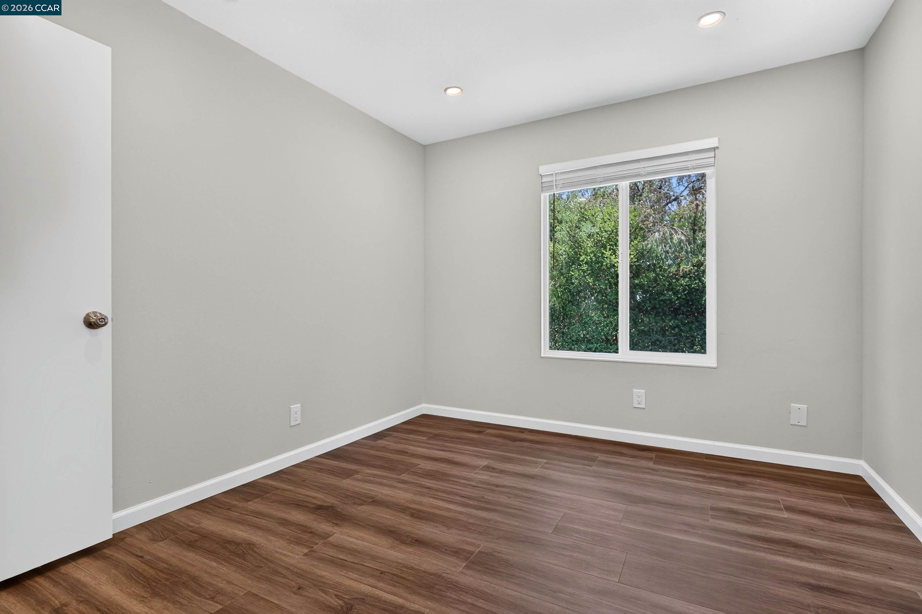 121 Violet Road Hercules, CA 94547 - Photo 48 of 70 Gallery Image 48