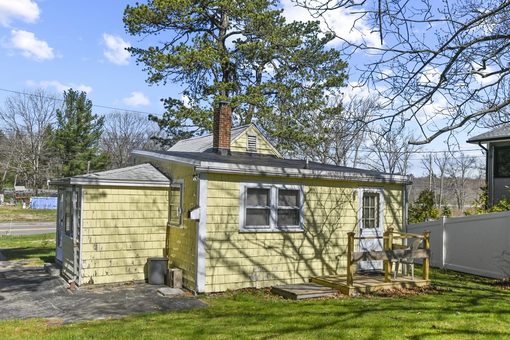 26 Rabbit Road Salisbury, MA 01952 - Photo 9 of 14 Gallery Image 9