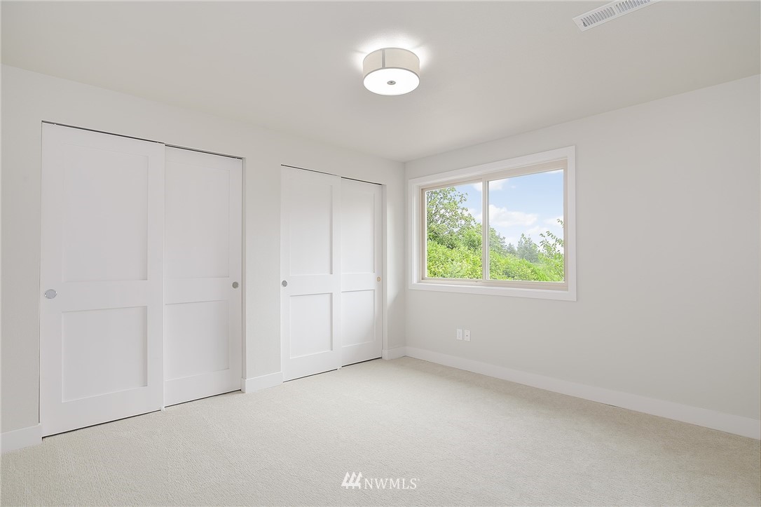 8421 Delphi Road Southwest Olympia, WA 98512 - Photo 16 of 25 Gallery Image 16