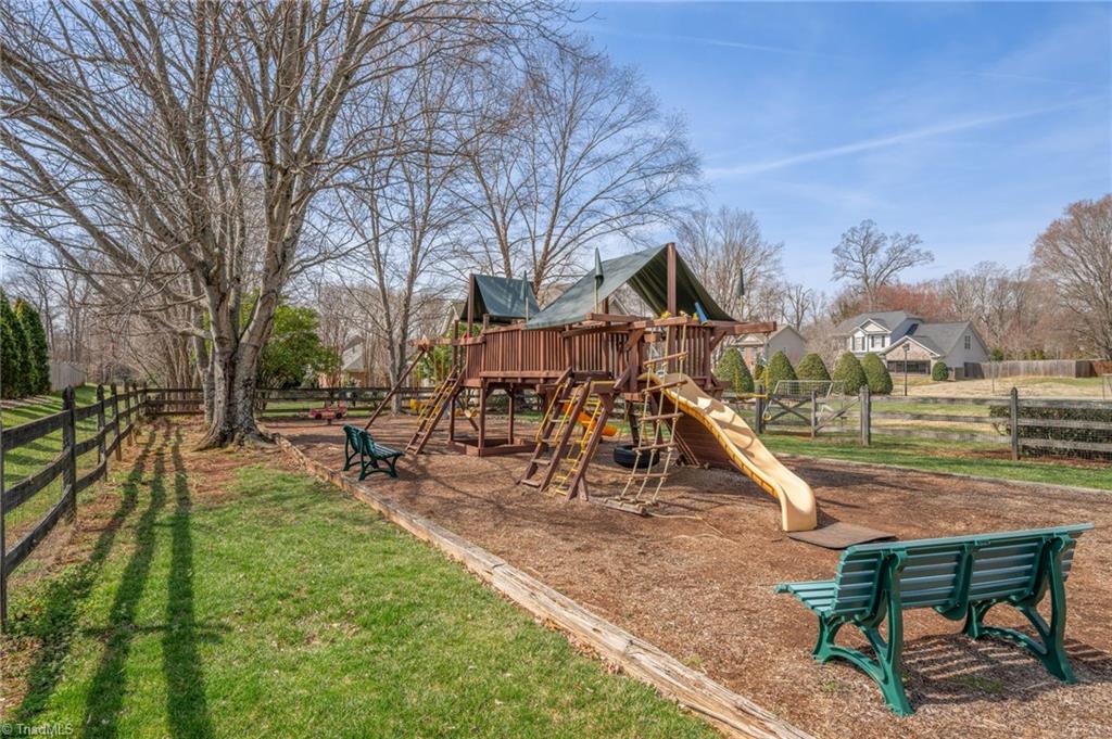 6291 Armsburg Road Clemmons, NC 27012 - Photo 45 of 50 Neighborhood Playground