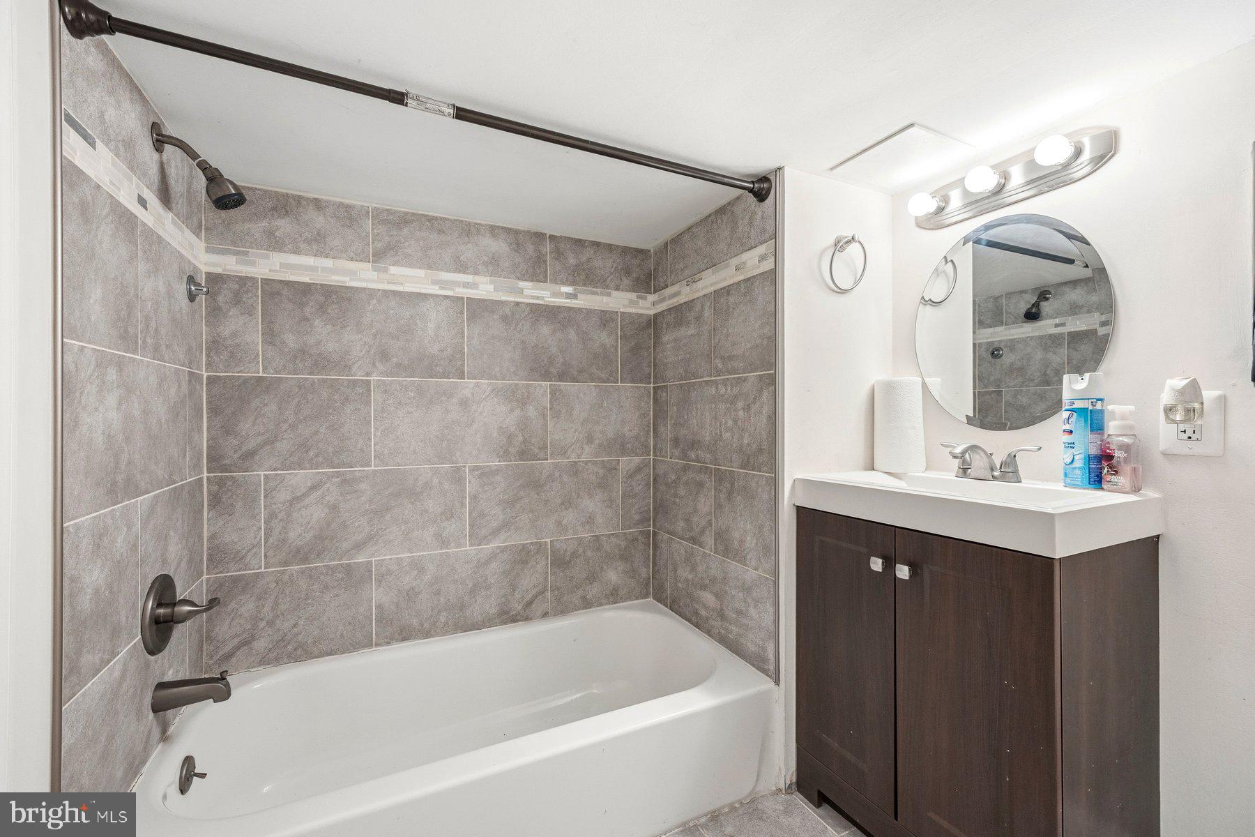 4002 Hamilton Avenue Baltimore, MD 21206 - Photo 22 of 26