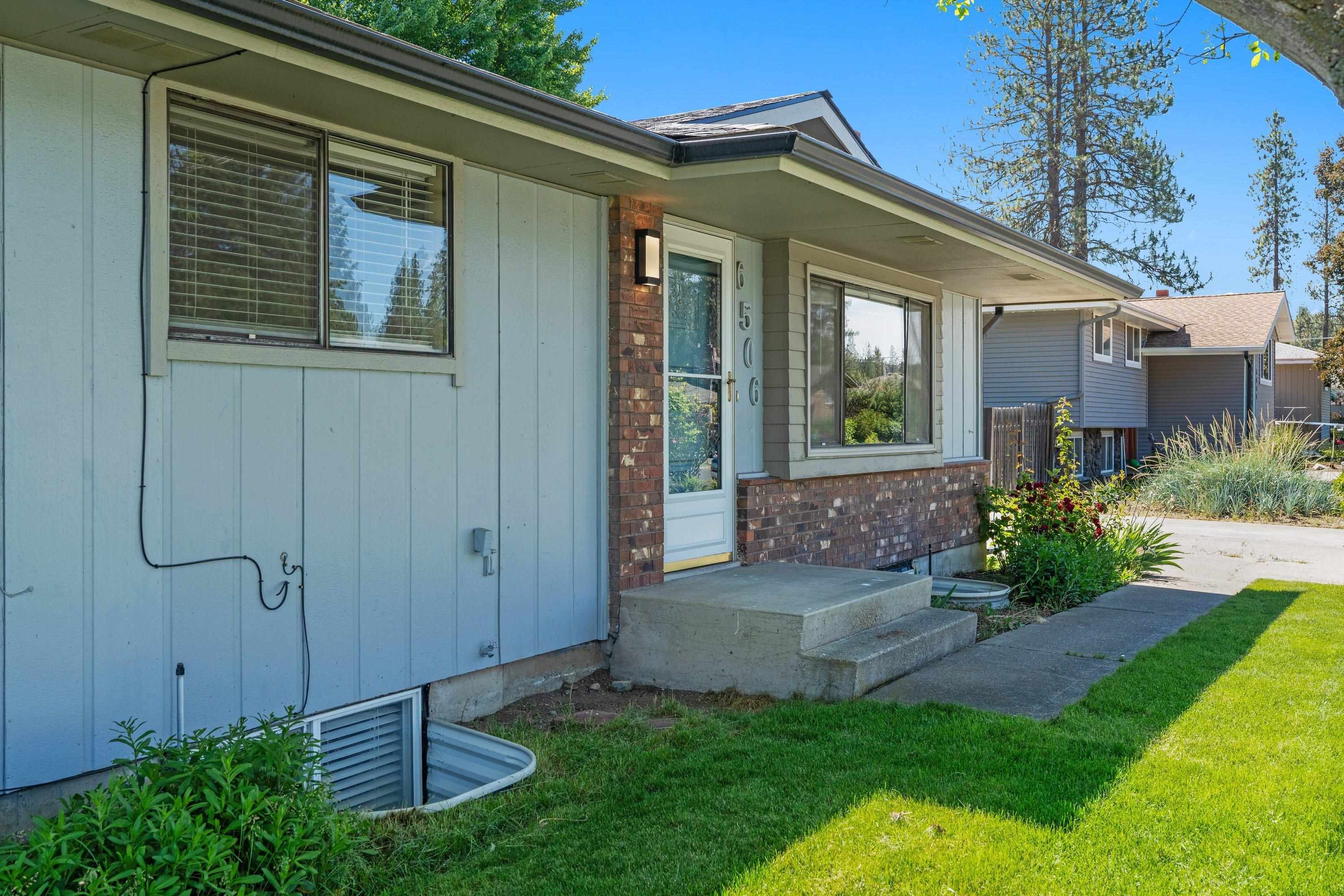 6506 North Elizabeth Street Spokane, WA 99208 - Photo 4 of 39