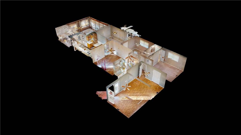 40 Lois Road Southwest Euharlee, GA 30120 - Photo 37 of 37 a view of table and a vase of flowers