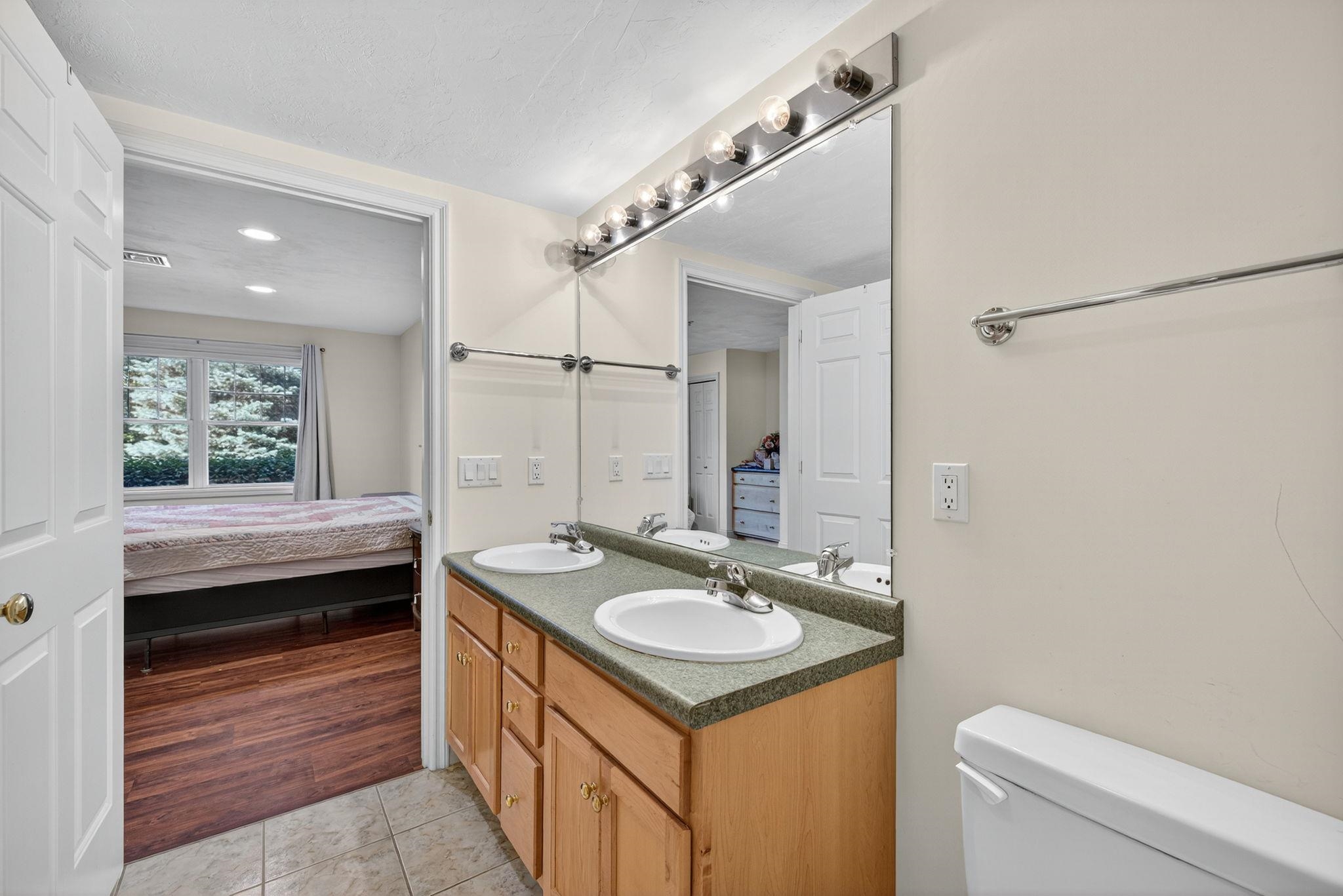 1 Sterling Hill Lane, Unit 116 Exeter, NH 03833 - Photo 32 of 60