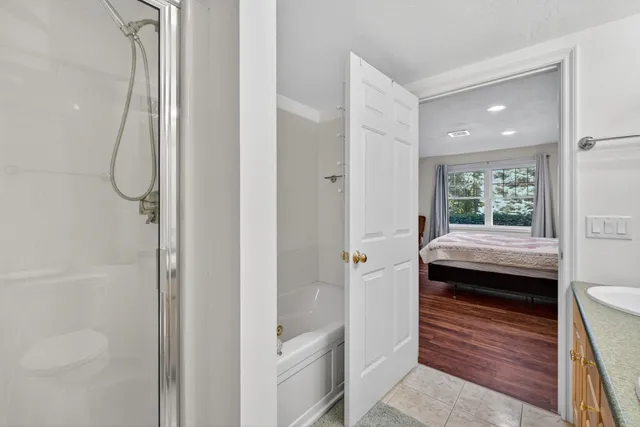 $439,900 | 1 Sterling Hill Lane, Unit 116, Exeter, NH 03833