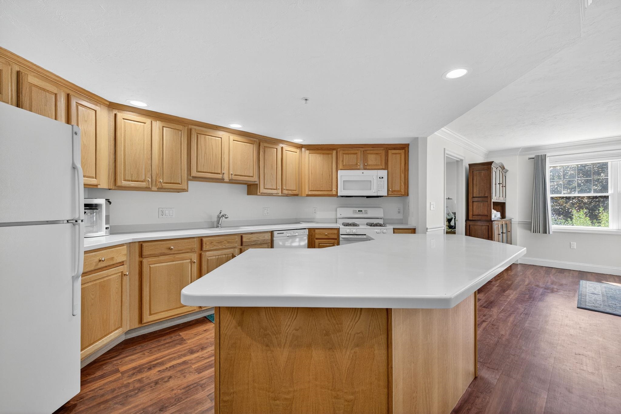 1 Sterling Hill Lane, Unit 116 Exeter, NH 03833 - Photo 5 of 60