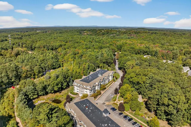 $439,900 | 1 Sterling Hill Lane, Unit 116, Exeter, NH 03833