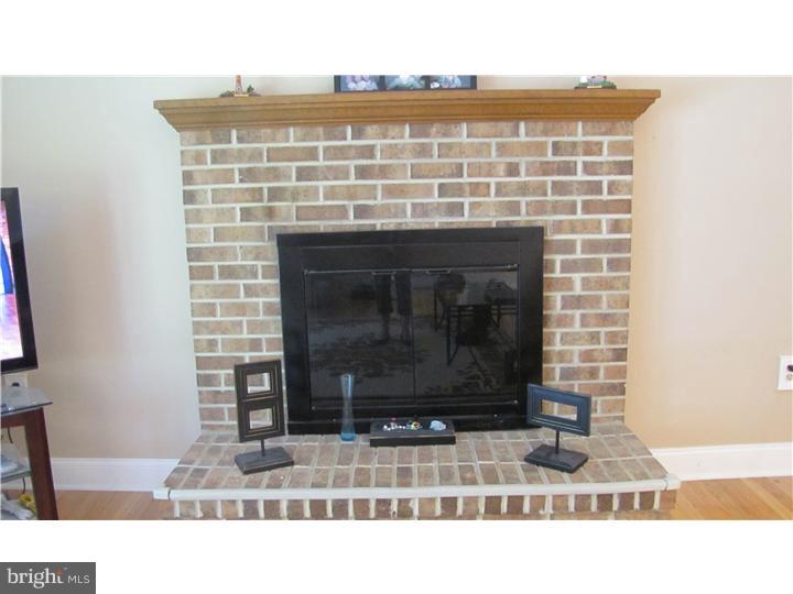 208 Broad Acres Road Lansdale, PA 19446 - Photo 12 of 17 Gallery Image 12