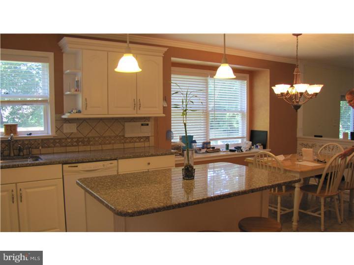 208 Broad Acres Road Lansdale, PA 19446 - Photo 9 of 17 Gallery Image 9