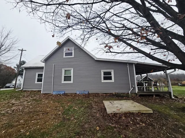 $193,000 | 7191 Highway 62, Dillsboro, IN 47018