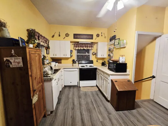 $193,000 | 7191 Highway 62, Dillsboro, IN 47018