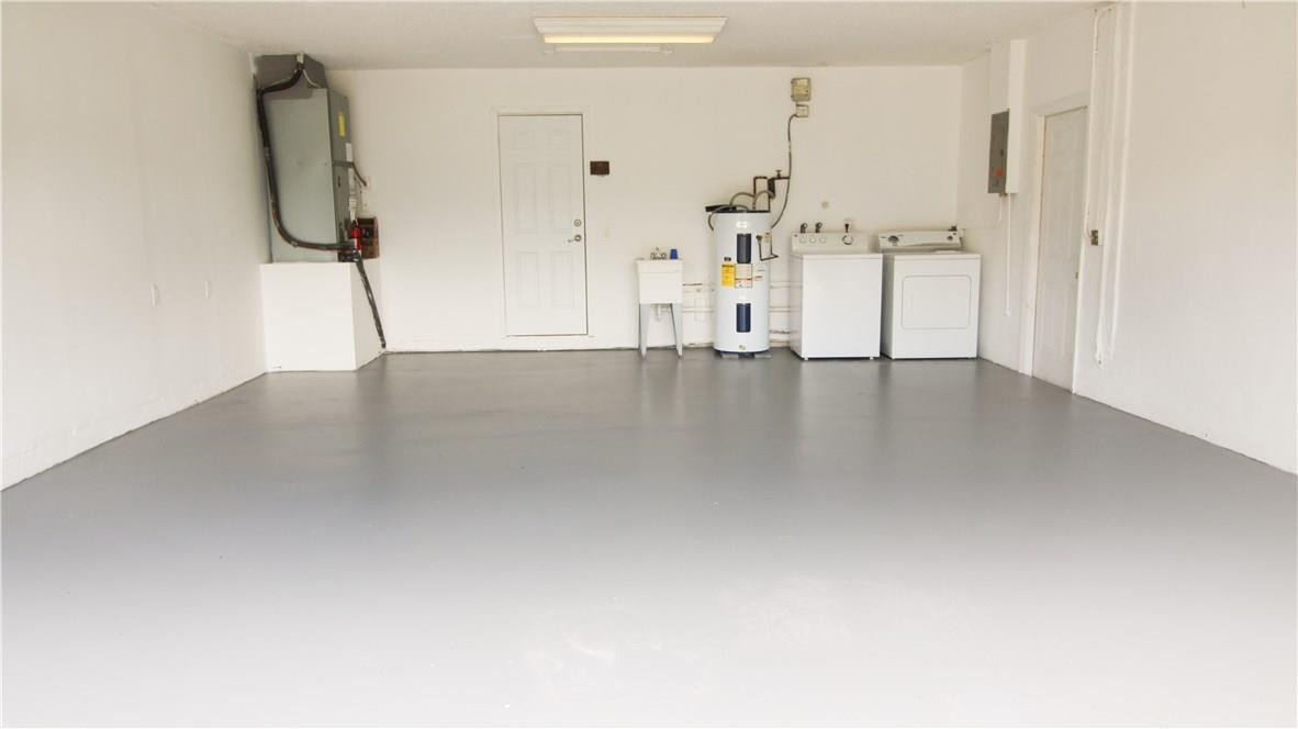 11206 Mustang Street Boca Raton, FL 33428 - Photo 20 of 20 Garage
