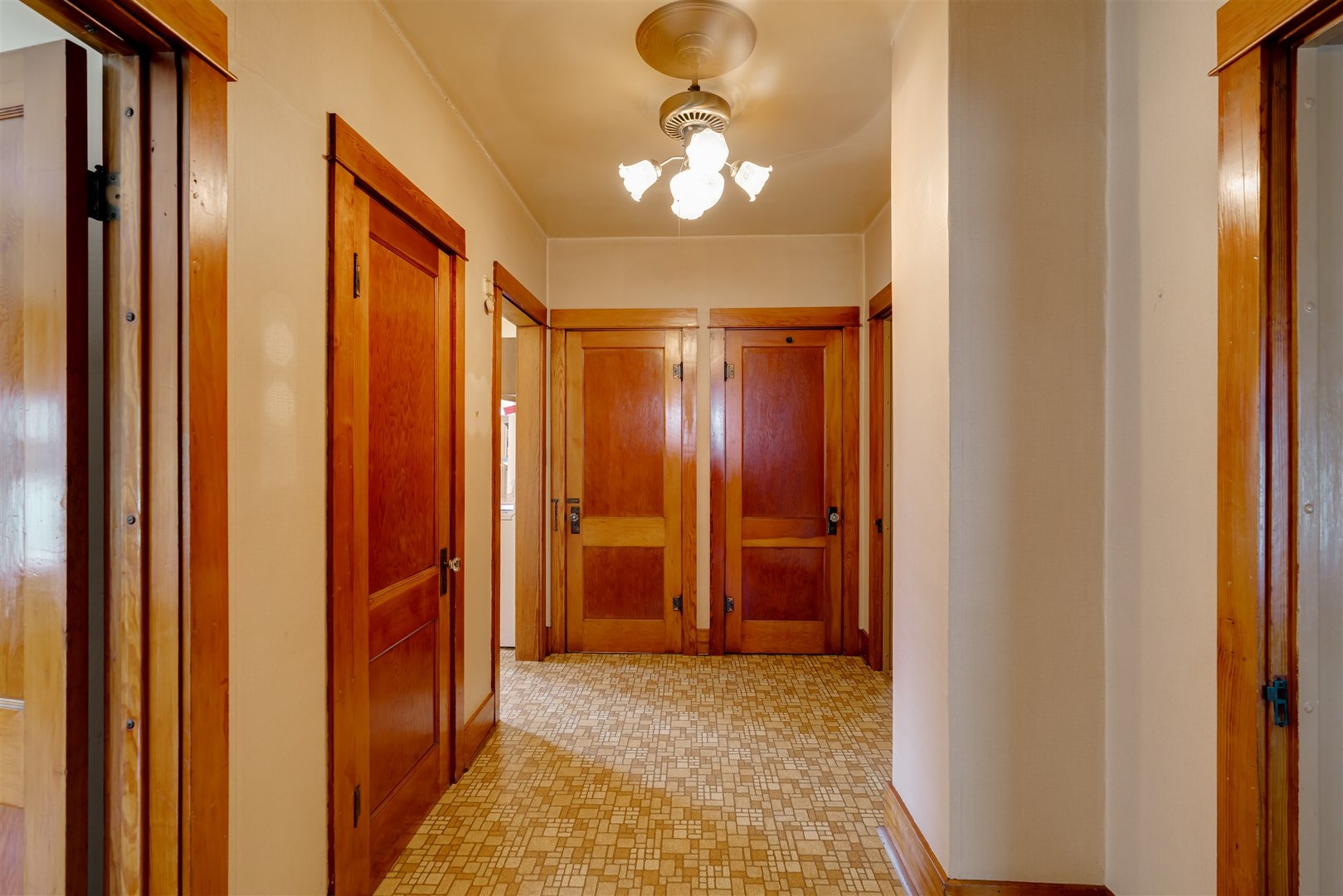730 North Main Street Pontiac, IL 61764 - Photo 10 of 43
