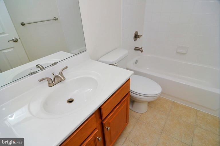 8447 High Ridge Road Ellicott City, MD 21043 - Photo 25 of 25 Bath #2