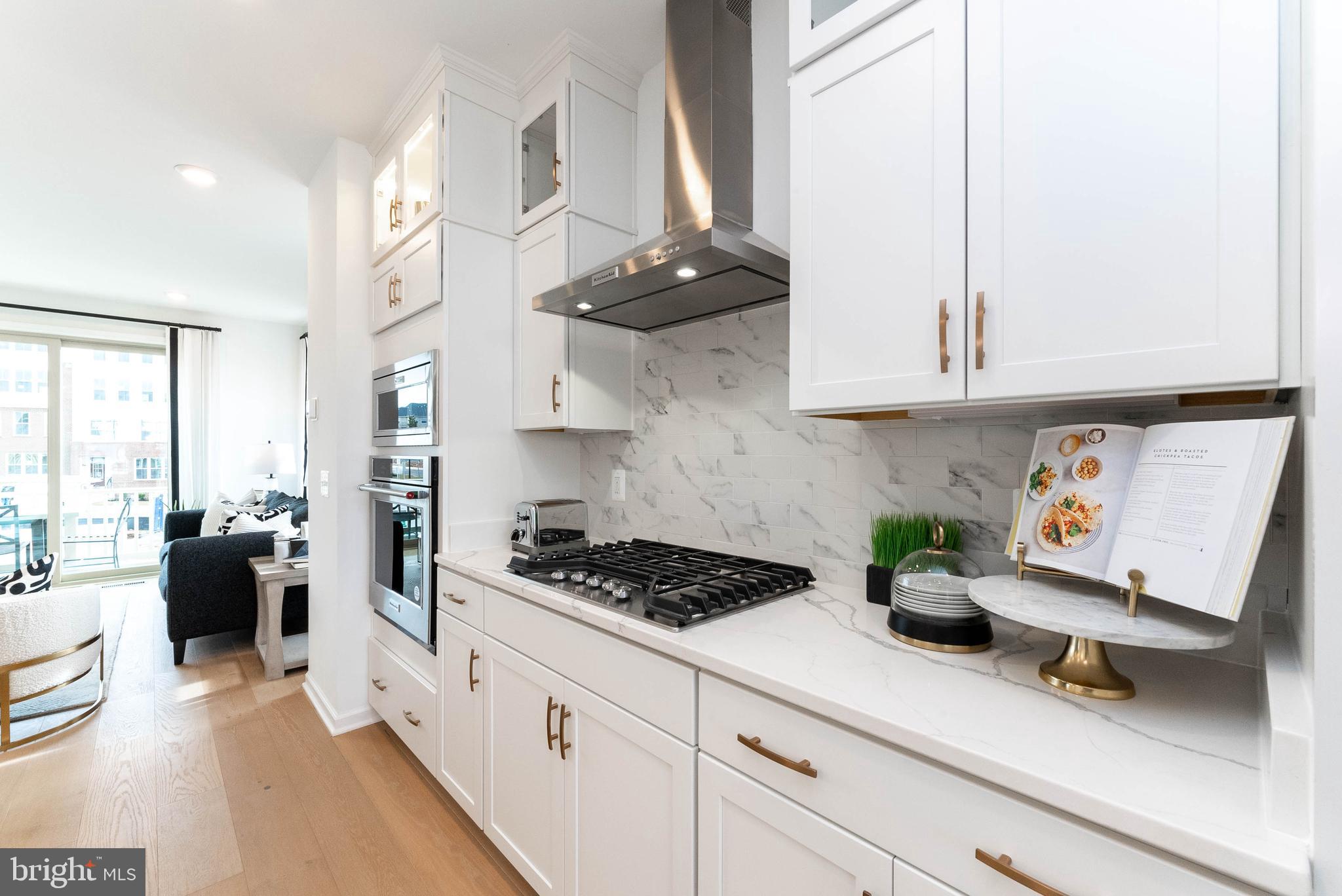 809 Sawback Square Northeast Leesburg, VA 20176 - Photo 5 of 43