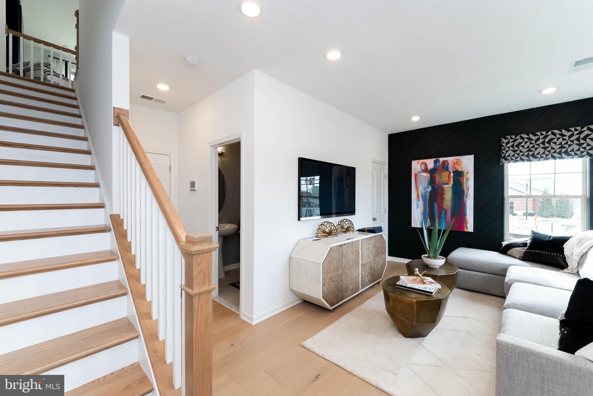 809 Sawback Square Northeast Leesburg, VA 20176 - Photo 8 of 43