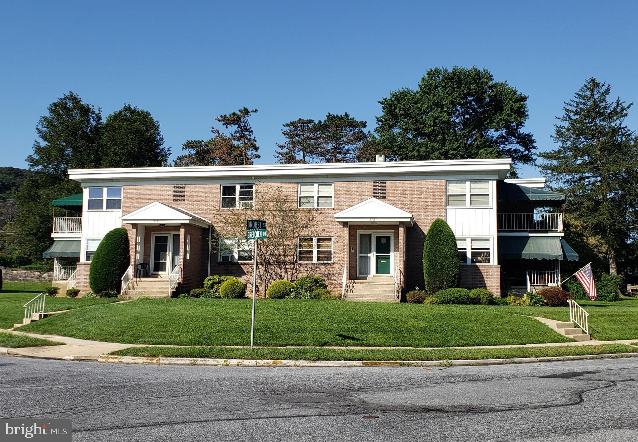 310 South Brobst Street Reading, PA 19607 - Photo 3 of 31 Gallery Image 3