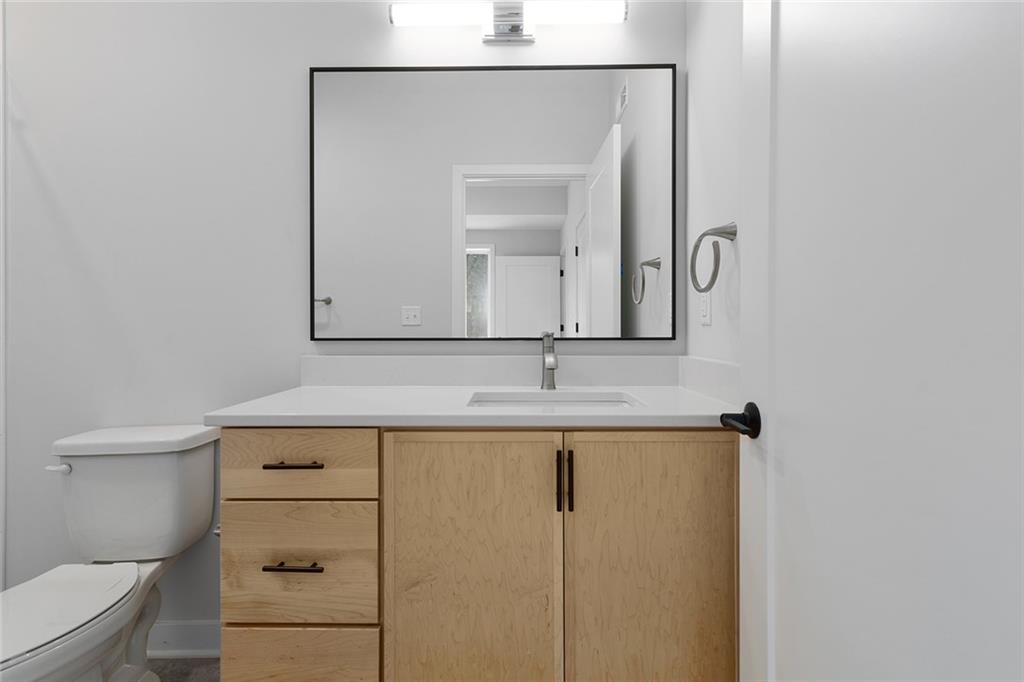 4521 Forest Avenue, Unit A Kansas City, MO 64110 - Photo 14 of 27 Gallery Image 14