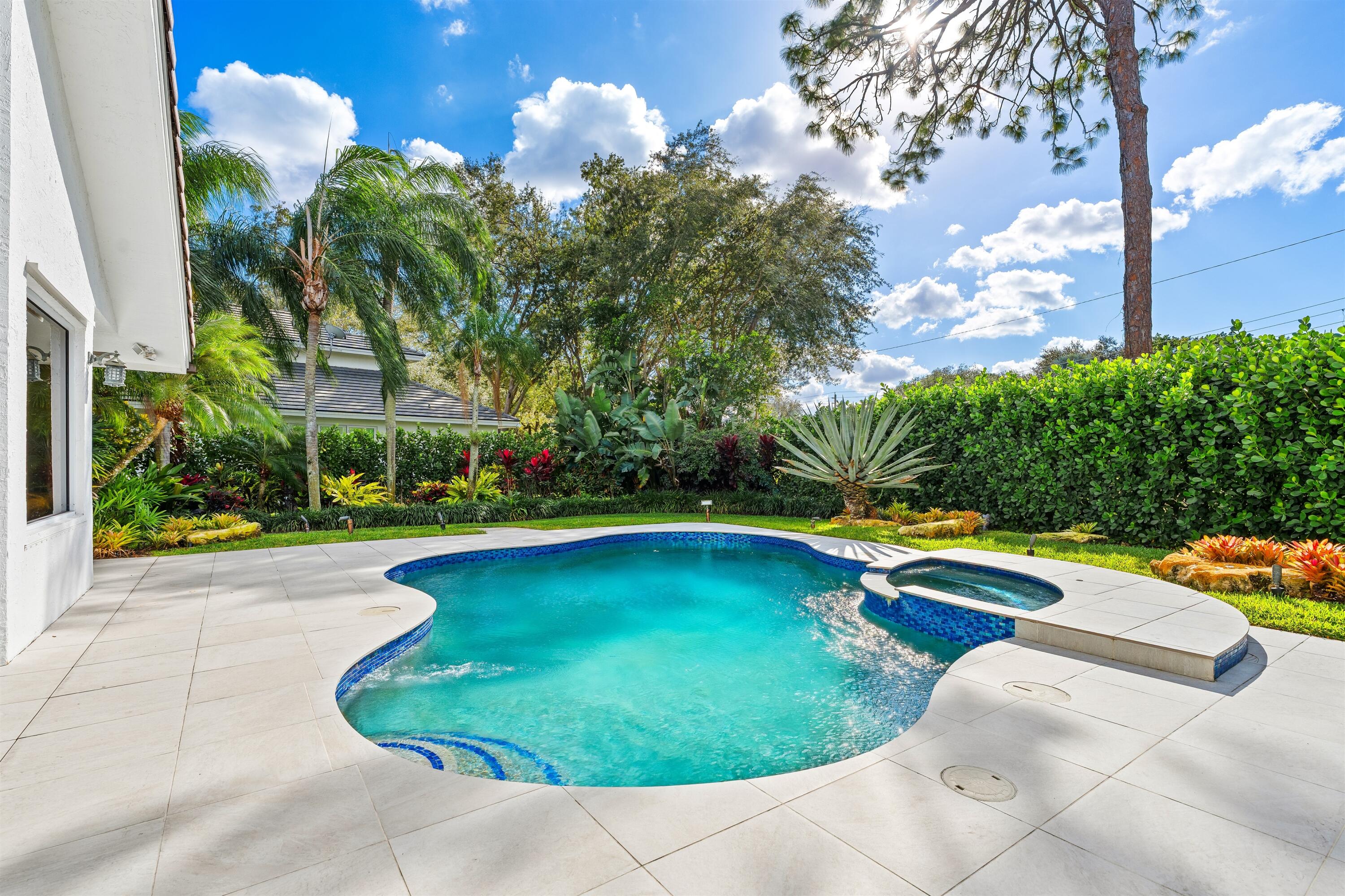 4475 Northwest 24th Terrace Boca Raton, FL 33431 - Photo 7 of 10 POOL_LOOKING_OUT_DT