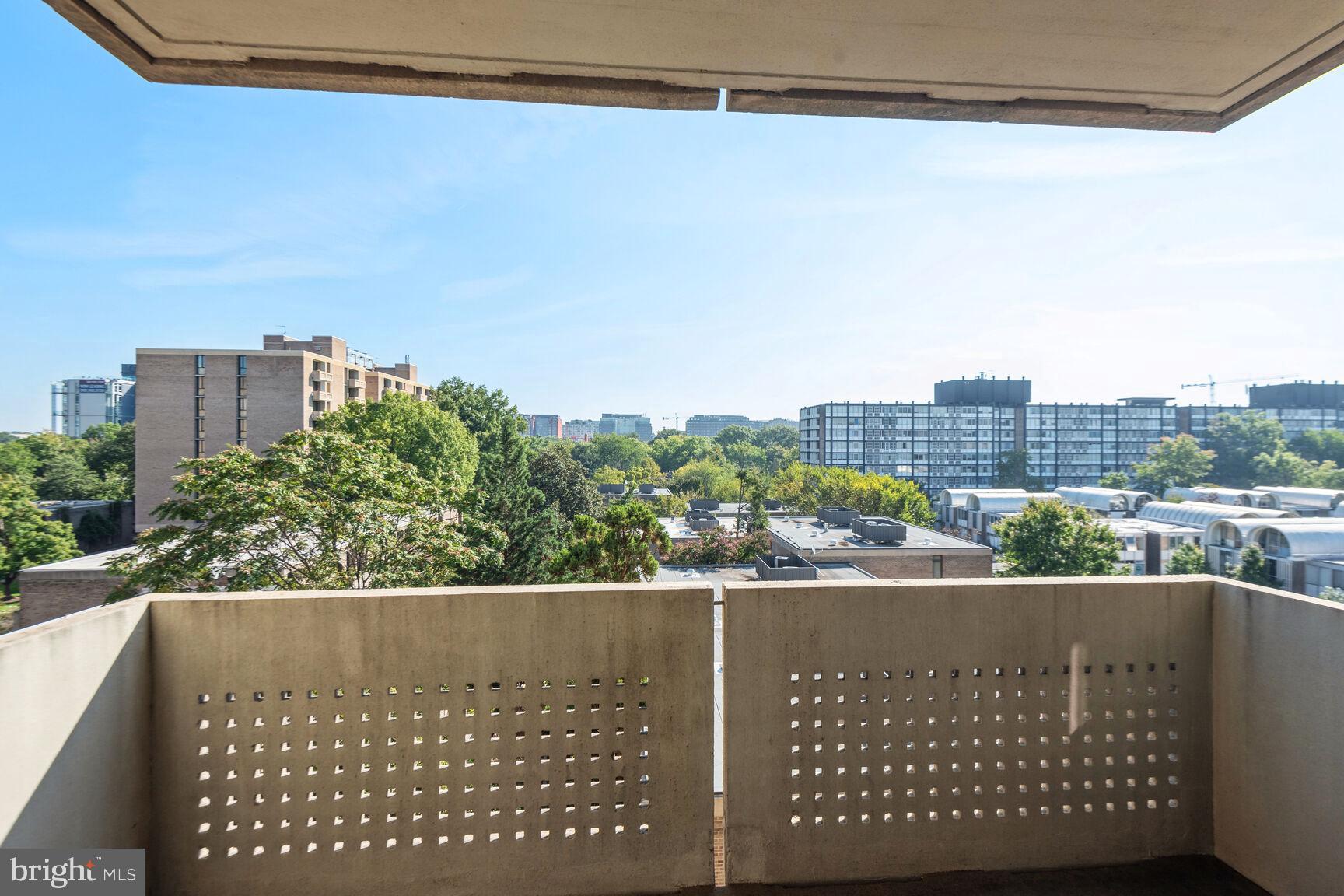 1250 4th Street Southwest, Unit W413 Washington, DC 20024 - Photo 19 of 36 Beautiful, open air view