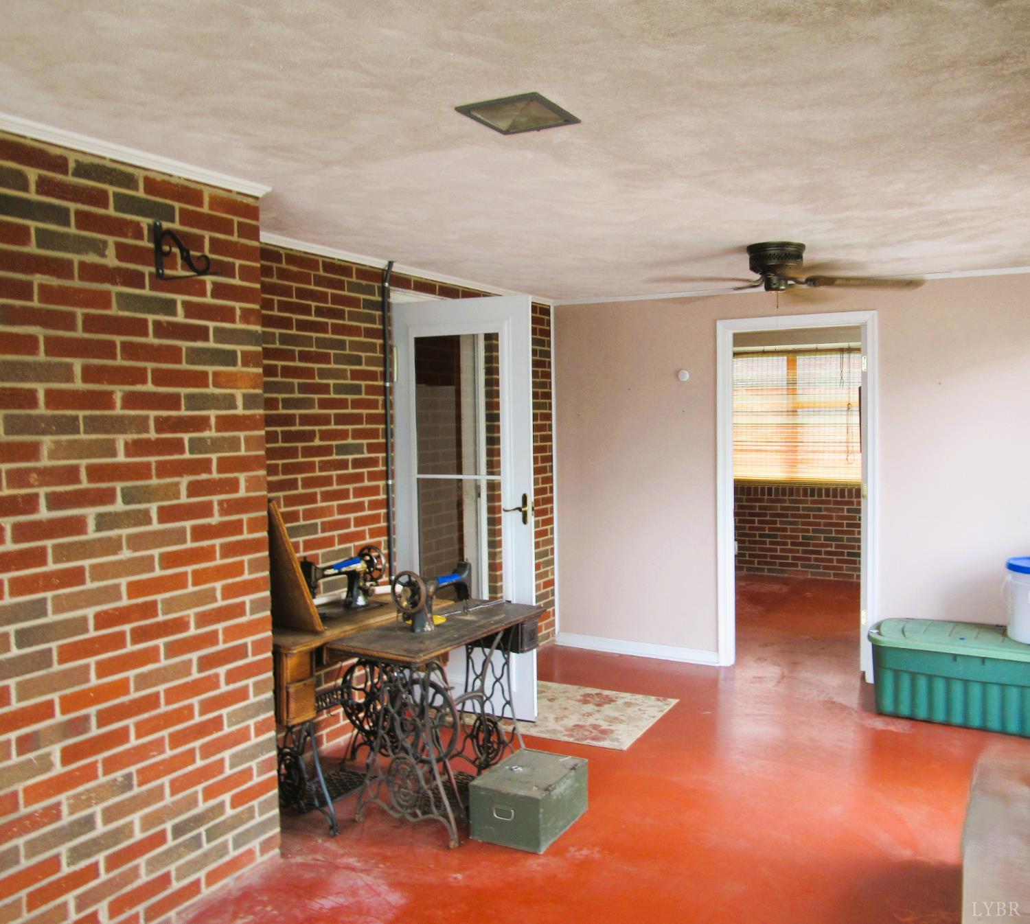 2018 South Coolwell Road Monroe, VA 24574 - Photo 27 of 47