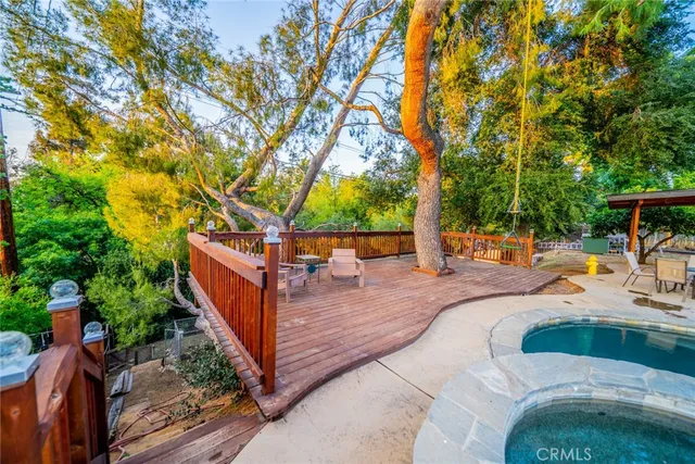 $772,000 | 533 Via Vista Drive, Redlands, CA 92373