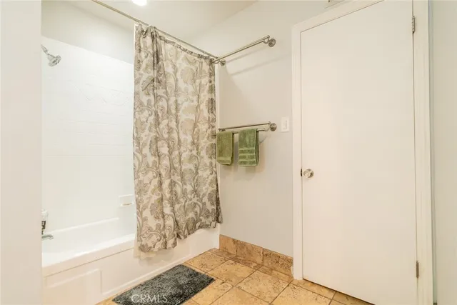 $772,000 | 533 Via Vista Drive, Redlands, CA 92373