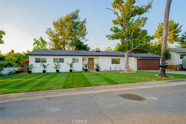 $772,000 | 533 Via Vista Drive, Redlands, CA 92373