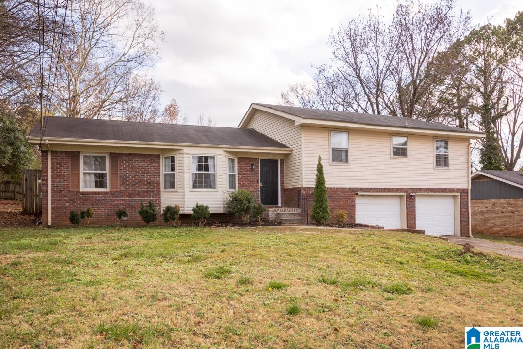 2704 Dry Creek Drive Northwest Huntsville, AL 35810 - Photo 1 of 34