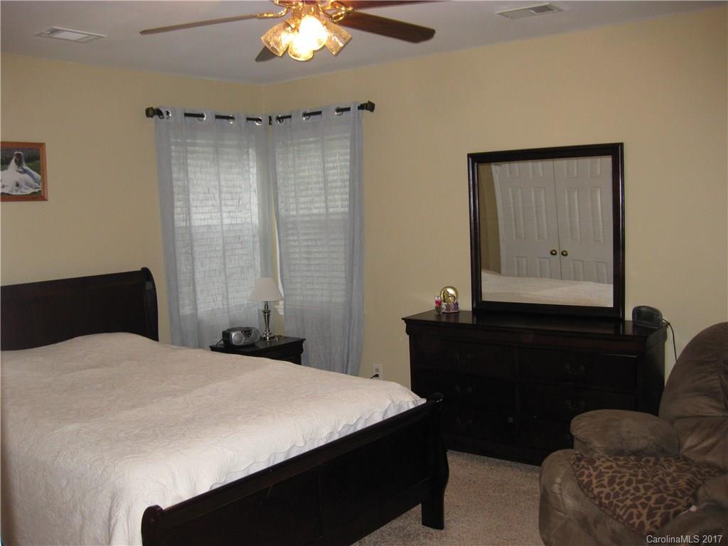 8119 Hunley Ridge Road Matthews, NC 28104 - Photo 18 of 20 Gallery Image 18