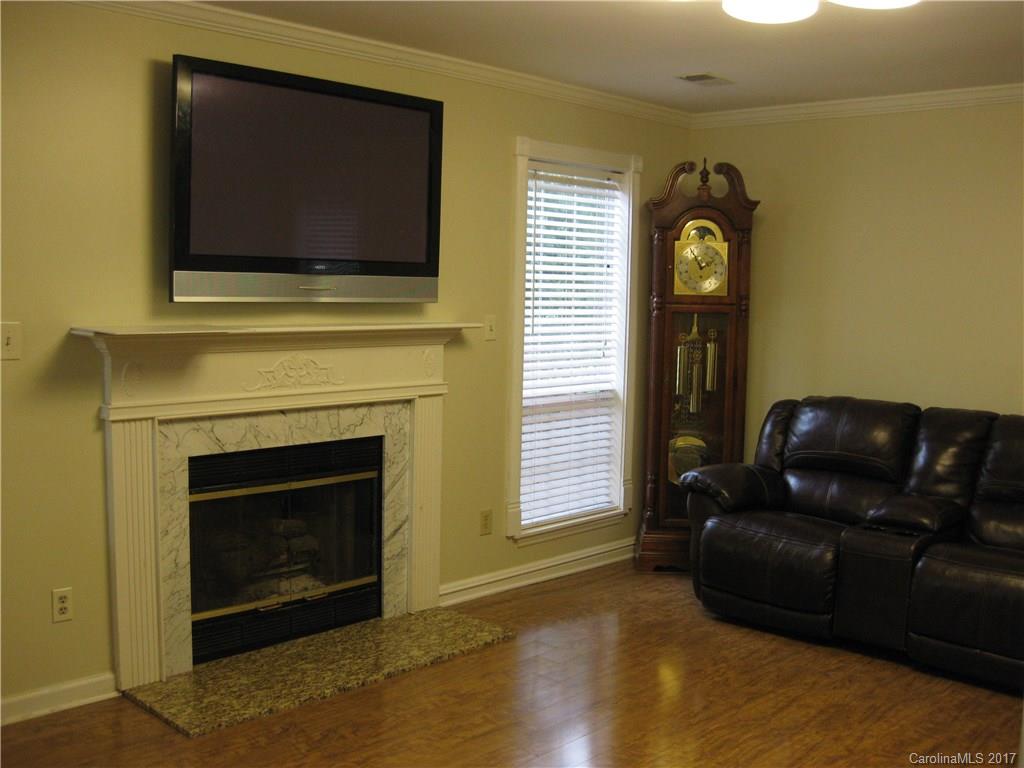 8119 Hunley Ridge Road Matthews, NC 28104 - Photo 7 of 20 Gallery Image 7