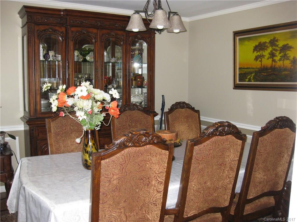 8119 Hunley Ridge Road Matthews, NC 28104 - Photo 8 of 20 Gallery Image 8