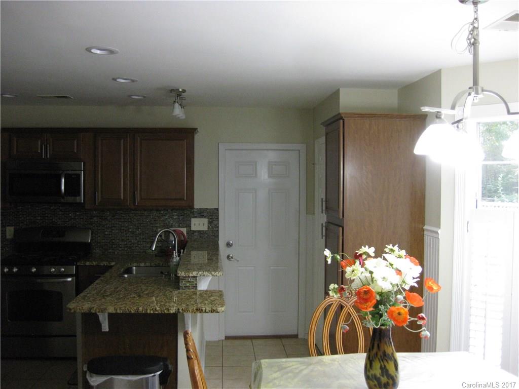 8119 Hunley Ridge Road Matthews, NC 28104 - Photo 10 of 20 Gallery Image 10