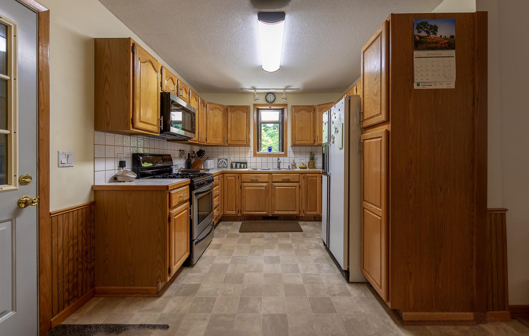 5840 Idlewood Road Mound, MN 55364 - Photo 12 of 33