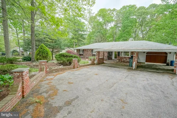 $300,000 | 943 Sykesville Road, Williamstown, NJ 08094
