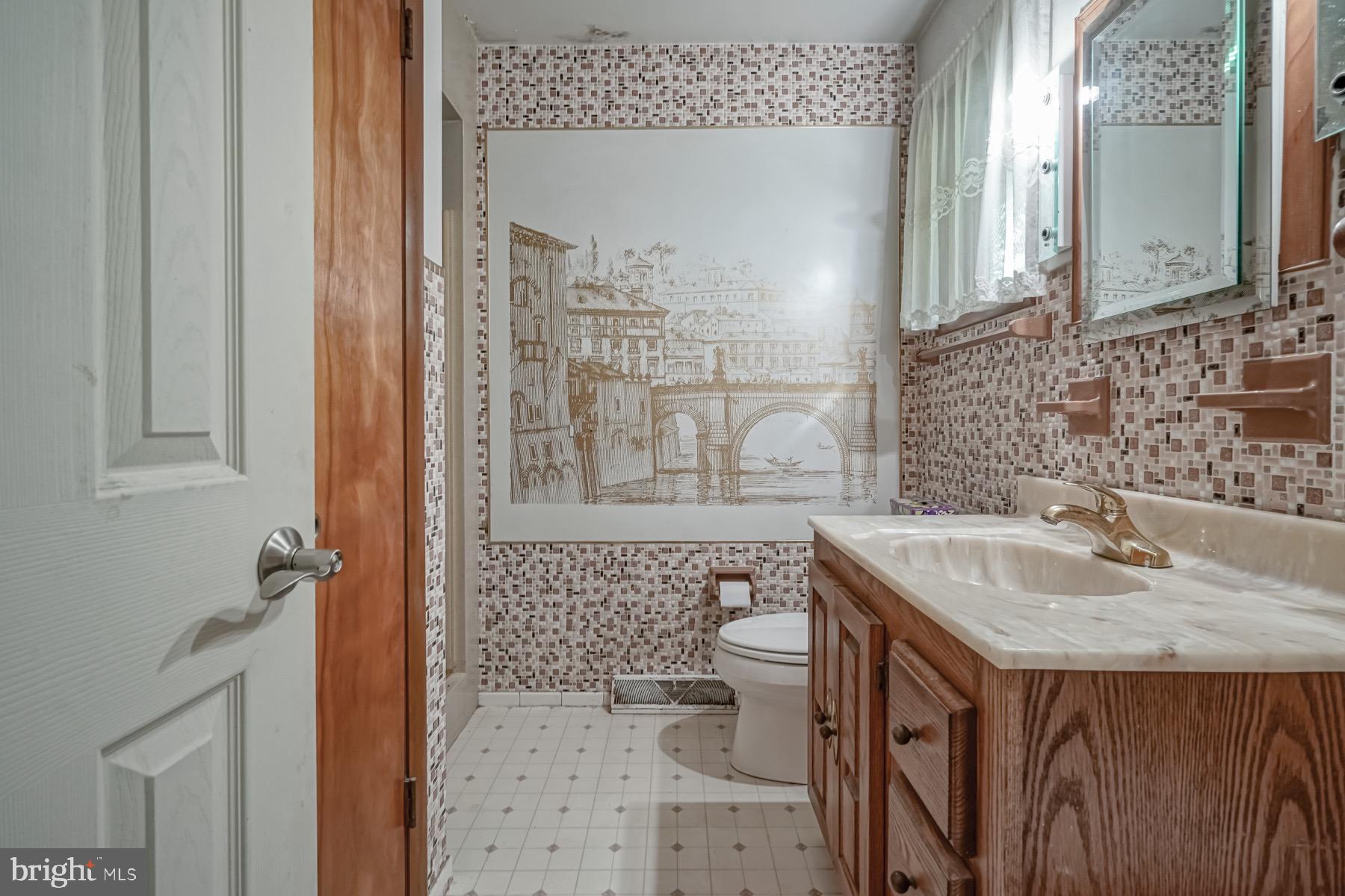 943 Sykesville Road Williamstown, NJ 08094 - Photo 12 of 37