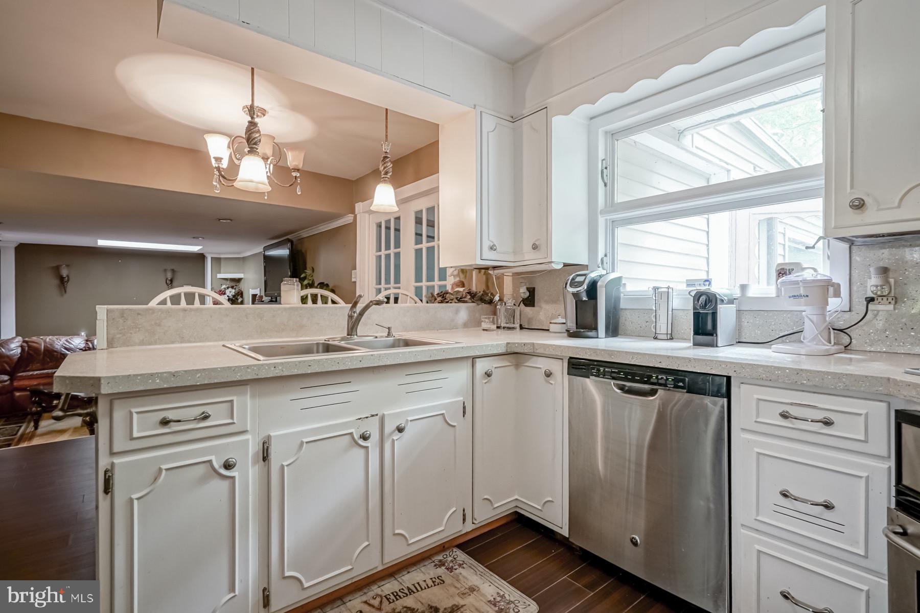943 Sykesville Road Williamstown, NJ 08094 - Photo 16 of 37