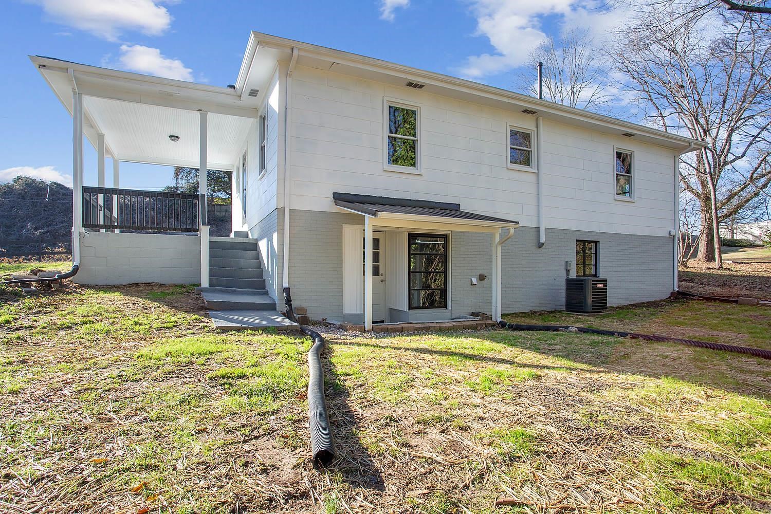 117 Patterson Road Greer, SC 29651 - Photo 6 of 22