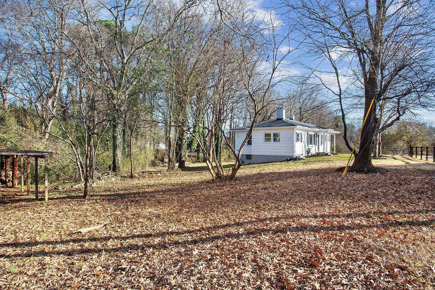 117 Patterson Road Greer, SC 29651 - Photo 7 of 22