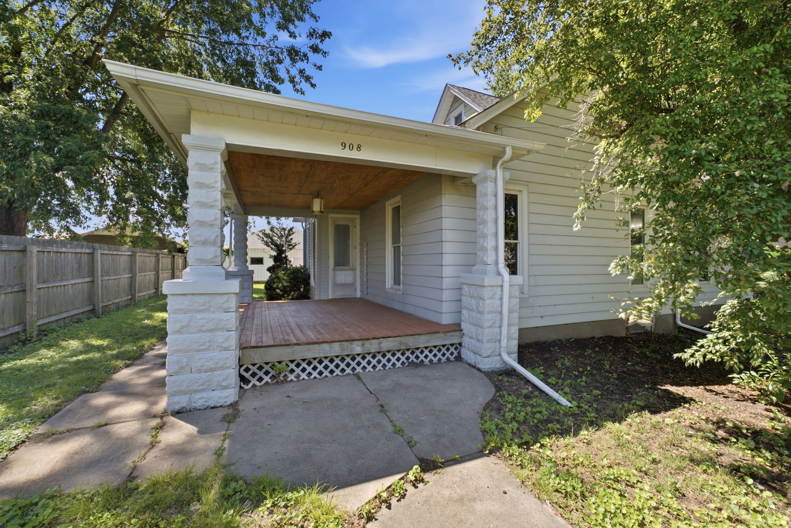 908 4th Street Orion, IL 61273 - Photo 6 of 27