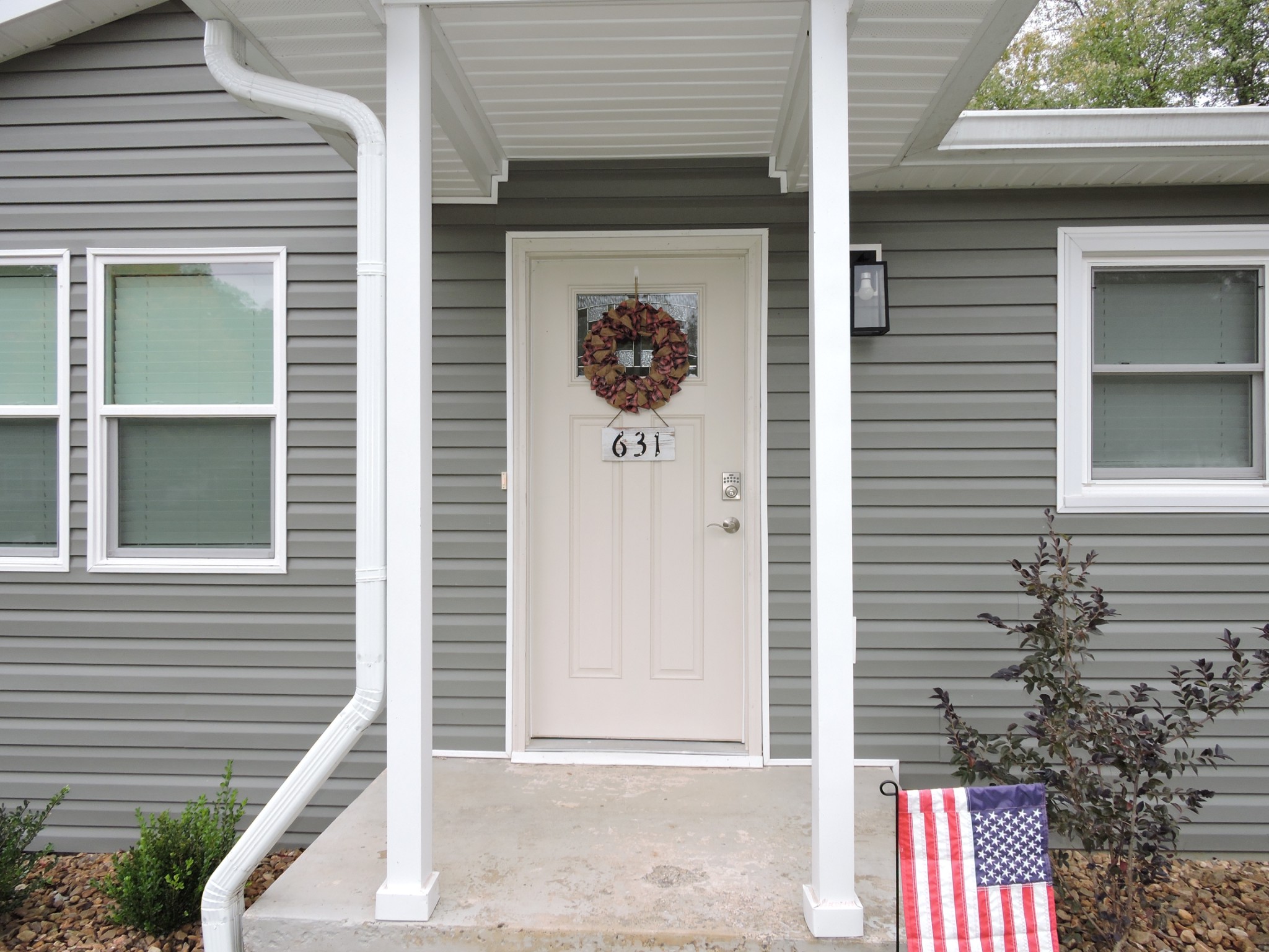 631 Riley Creek Road Tullahoma, TN 37388 - Photo 3 of 27 a view of a door of the house