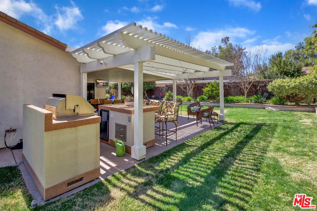 2219 Booth Street Simi Valley, CA 93065 - Photo 21 of 29