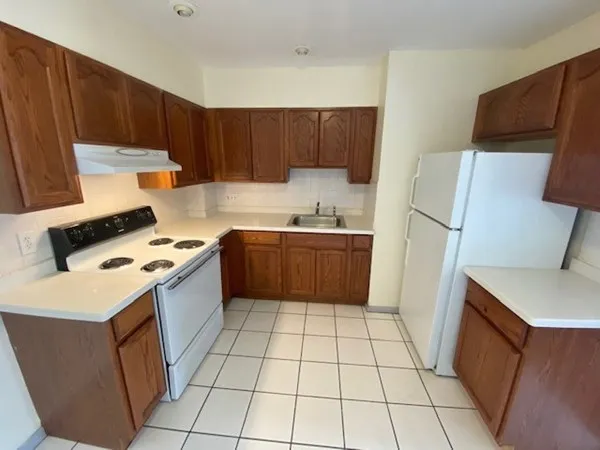 $2,500 | 17 Winter Street, Unit 8, Boston, MA 02122