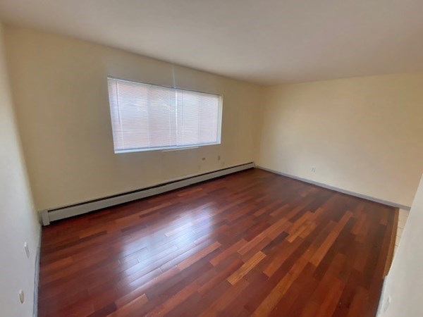 17 Winter Street, Unit 8 Boston, MA 02122 - Photo 2 of 9