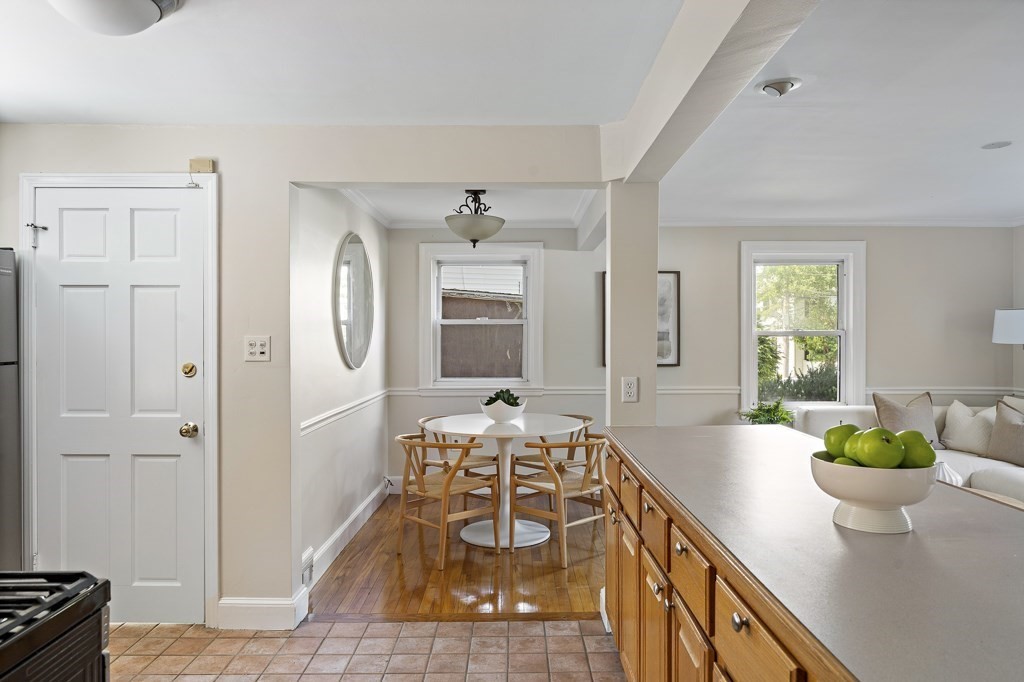 10 Grew Hill Road, Unit 1 Boston, MA 02131 - Photo 8 of 29 Gallery Image 8